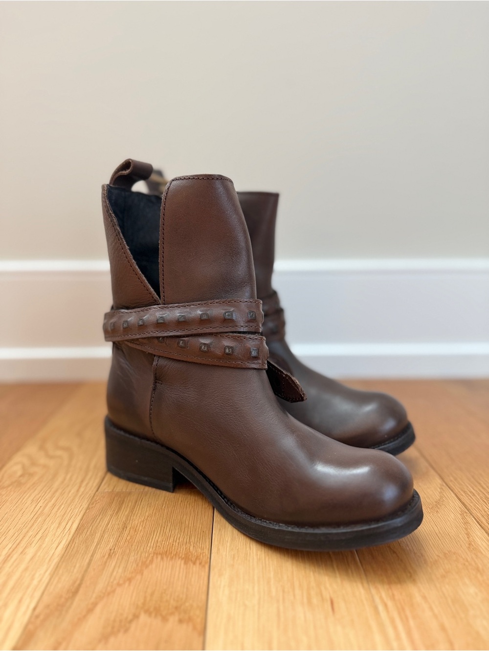 NWT Diesel Studded Leather Moto Harness Ankle Boots Brown EU 35 US 5